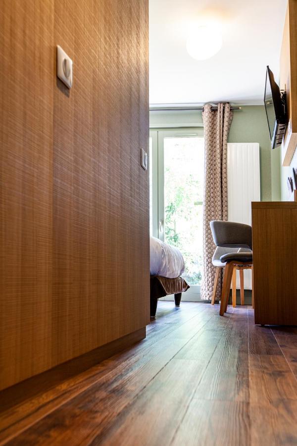 Logis Hotel Restaurant La Tour Dunieres 외부 사진